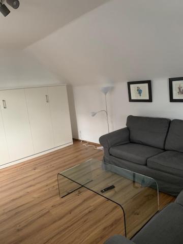 Zentrales Dachgeschossapartment In Leichligen Leichlingen Kültér fotó